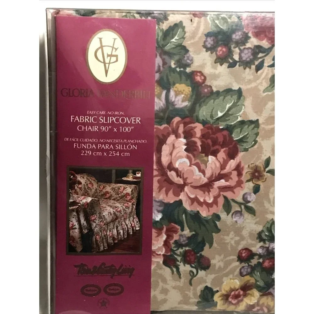 Town & Country Living Gloria Vanderbilt Floral Fabric 90 x 100” Slipcover Chair